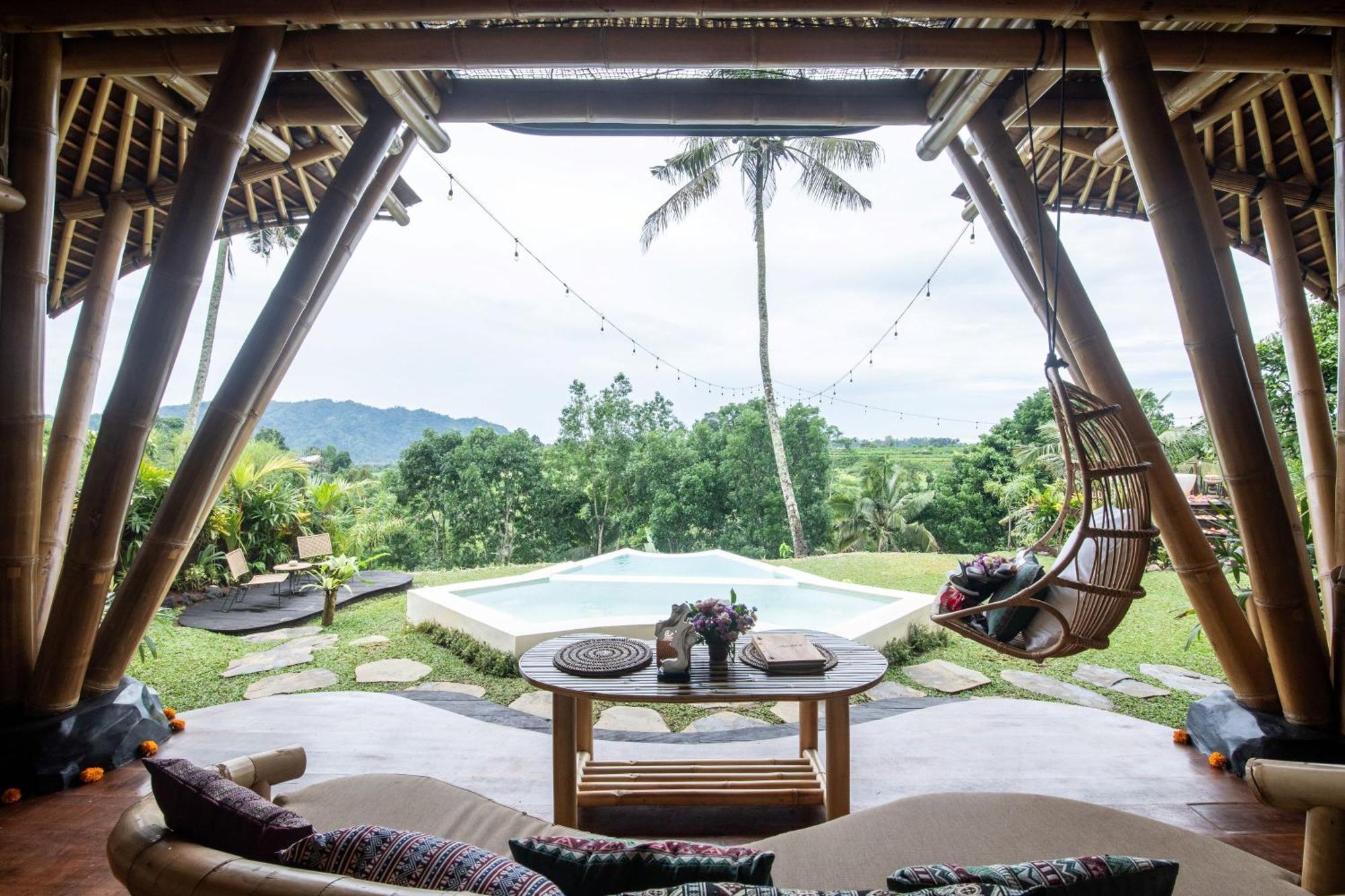 Magic Hills Bali - Magical Eco-Luxury Lodge Selat Екстериор снимка
