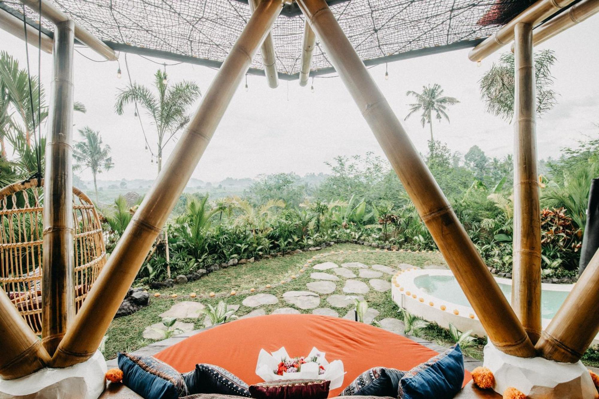 Magic Hills Bali - Magical Eco-Luxury Lodge Selat Екстериор снимка